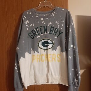 Green Bay Packers Gray and White Womens Sweatshirt
